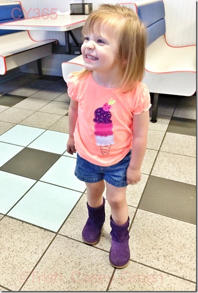 10318825_10204253957533066_1316659426_n